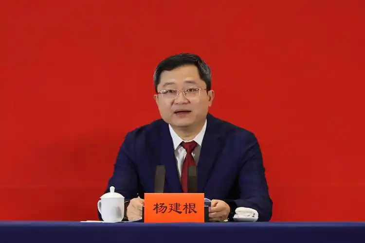 【央广网看浙江】积极探索共同富裕新路径 淳安县委书记杨建根答记者