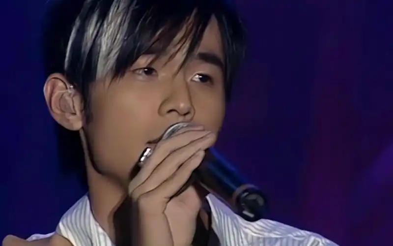 【无与伦比】 周杰伦《爱我别走》如果你说 你不爱我