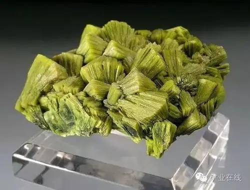 富含巨大能量的宝石 铀矿石