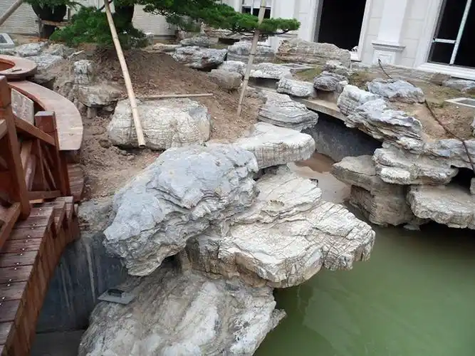 庭院别墅龟纹石驳岸制作