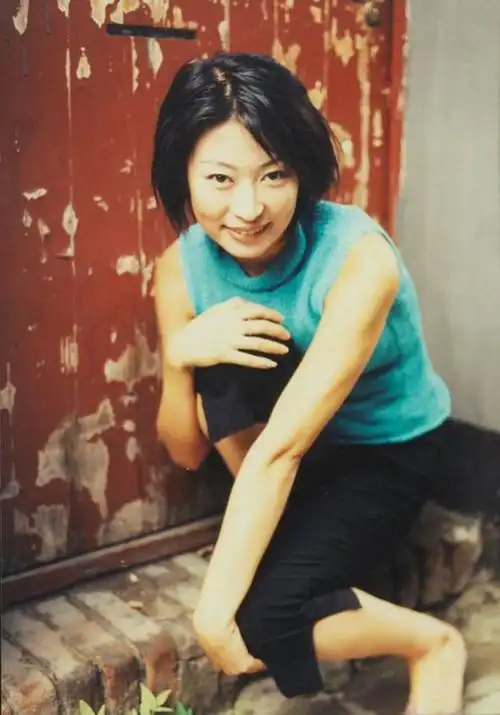 资料图片艺人梁静精彩写真36