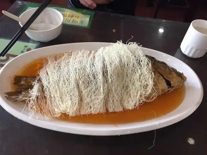 鲤鱼焙面据说某皇帝和太后还吃过呢!