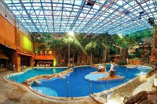 【乌鲁木齐】维斯特假日酒店温泉票成人票(18小时温泉票 )