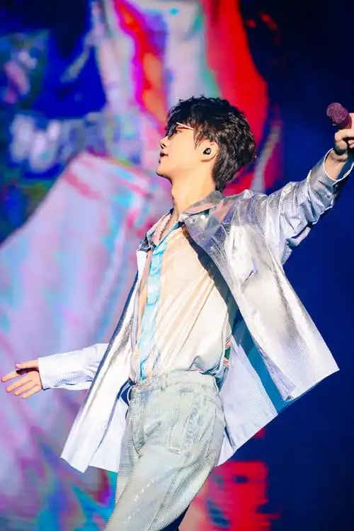 许嵩粉丝包合肥全城毛肚火锅