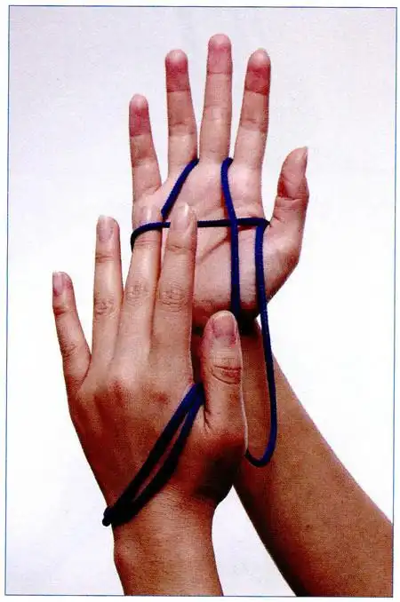 幼儿园趣味翻绳游戏:最经典有趣的双人翻绳游戏