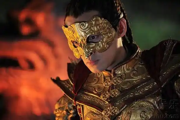 胡歌与妻子亲密近照上热搜:一个细节看出家庭地位