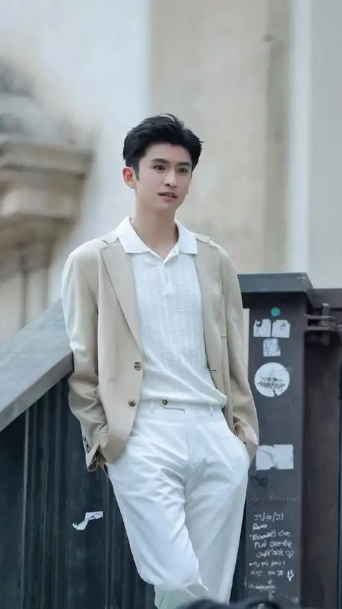 张云龙米兰时装周##张云龙男装周e人