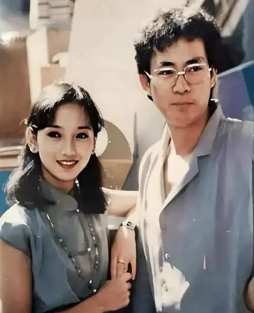 演员赵雅芝:两段婚姻三个儿子,巅峰期回归家庭,相夫教子不遗憾|叶童