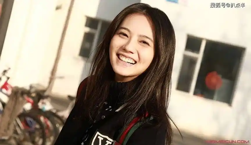 《非凡医者》姜珮瑶:撞脸高圆圆的明艳大美女,终于熬成了女一号_表演