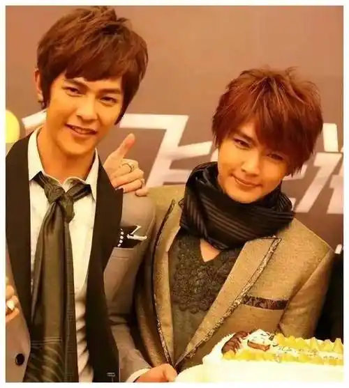 炎亚纶遭汪东城排挤,《飞轮海》复合,超酸回应._事情_吴尊_所有人