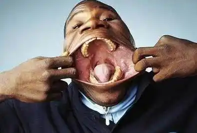 世界上最搞笑的吉尼斯第一项纪录是9岁的小孩子创造的!