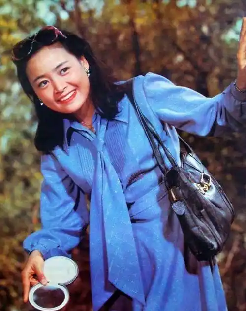 回顾演员张瑜我这辈子太可怜66岁没有婚姻也无子女遗产咋办