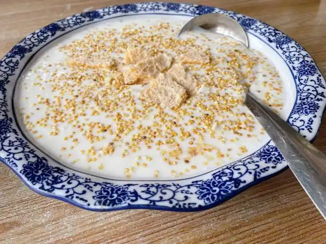 有酸奶炒米 空旷的草甸 值得抱着啃的羊腿 91群 烟花06 和雨后的