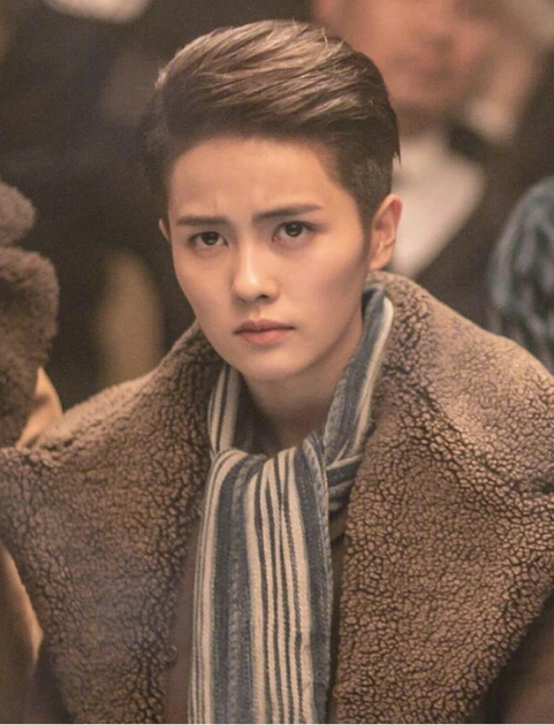 盘点影视剧中的女扮男装,鞠婧祎奶萌,张敏经典,却都不敌她英俊