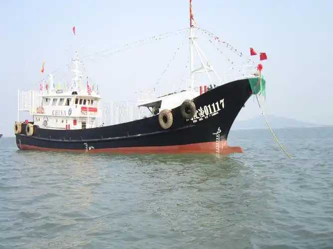 41.8m钢质冷冻刺网兼笼壶作业渔船