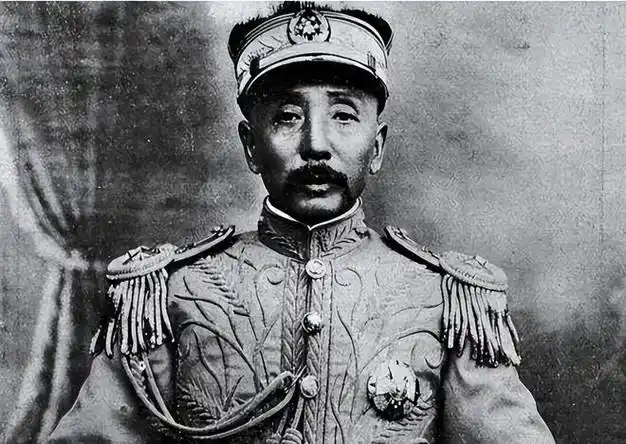 2001年张学良病逝美国临终交代6亿遗产全部捐给美国大学