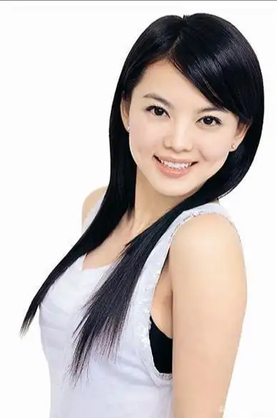 年轻时的李湘是不是符合冯程程角色?