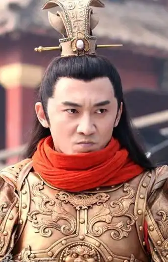 裴元庆的双锤能够连接李元霸三锤,而宇文成都却接不了