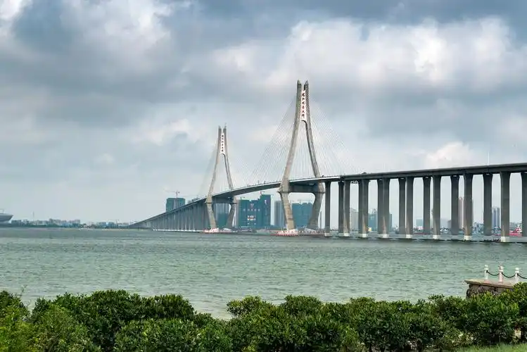 广东湛江海湾大桥