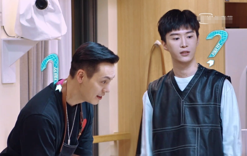 潮流合伙人2有无剧本?看看综艺小白周扬青怎么回粉丝,就明白了