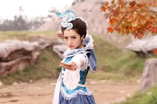 麦迪娜饰演玉磬