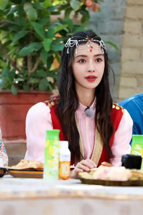 angelababy奔跑吧收官剧照##奔跑吧