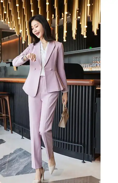 铂朗尼奥 播音主持艺考服装女粉色套装职业装正装设计感小香风西装
