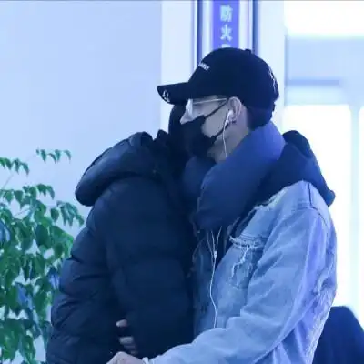 霄张情头 秦霄贤