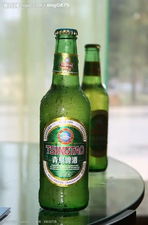 青岛啤酒图片