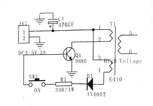 一千五百伏的高压击穿空气,产生高热量点燃物品,电弧打火机原理
