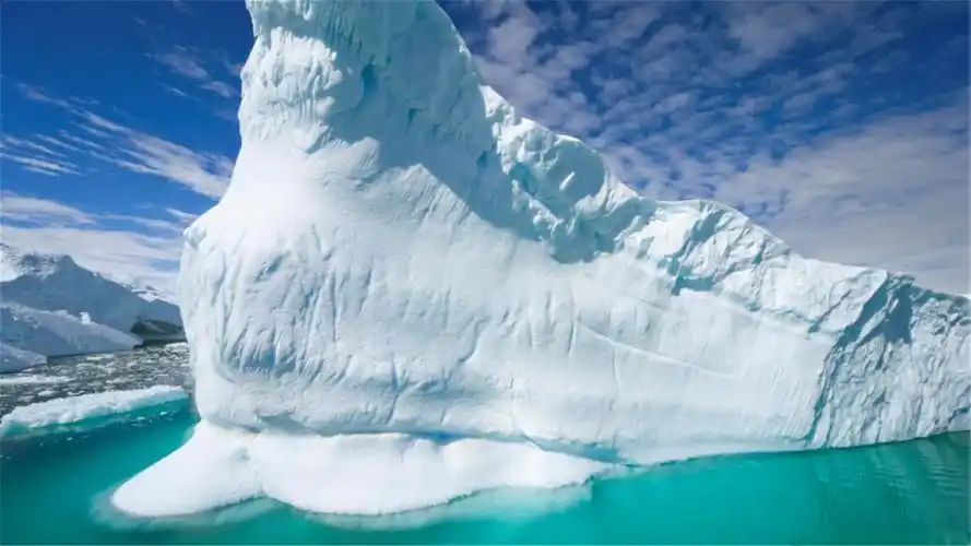 千奇百态的冰山唯美高清桌面壁纸