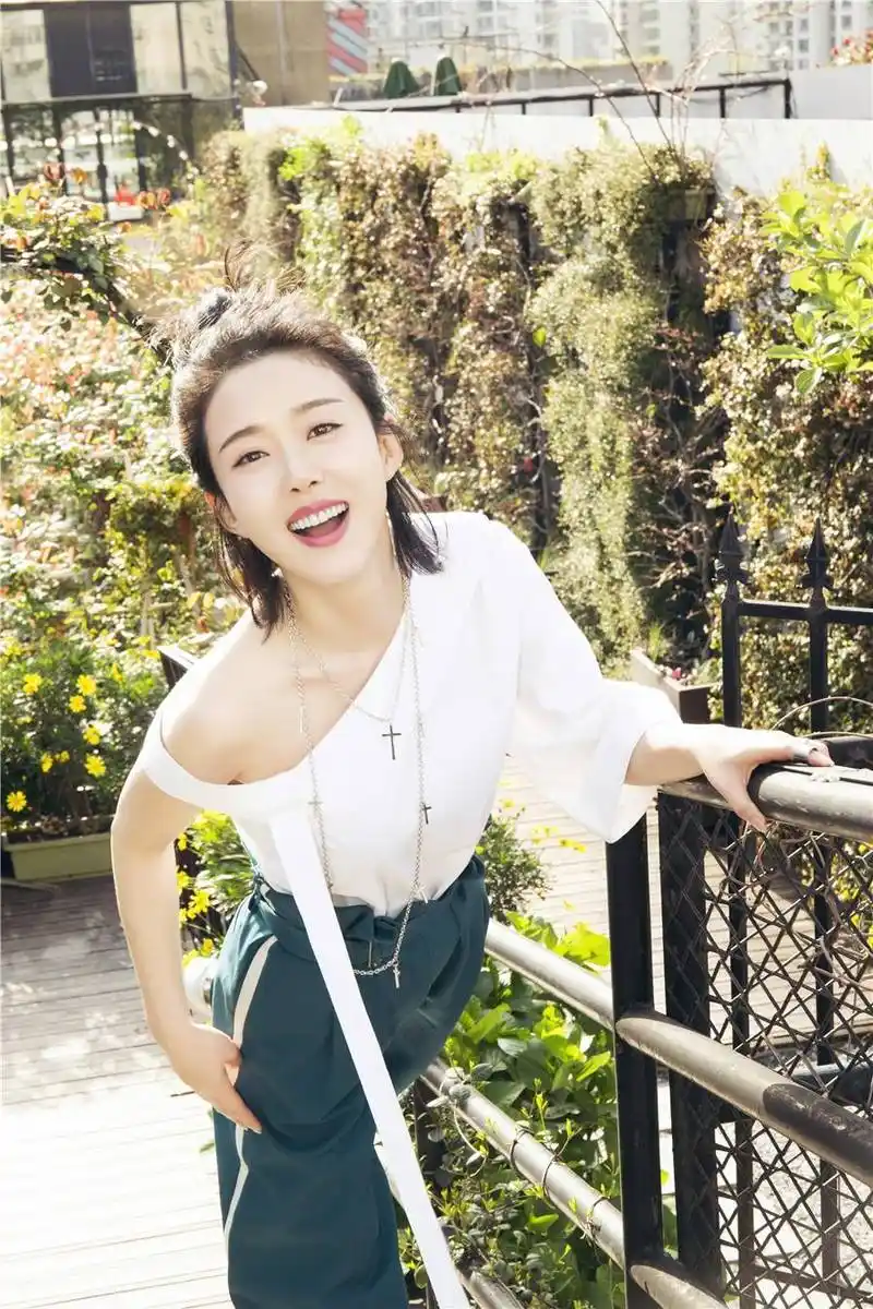 颜丹晨-堆糖,美好生活研究所