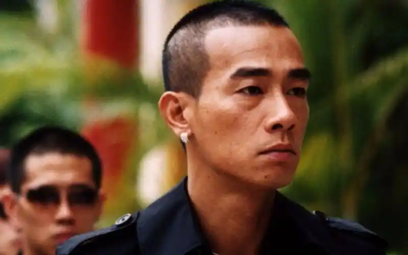 陈小春的《乱世巨星》66.81分(流行音乐推荐榜3.