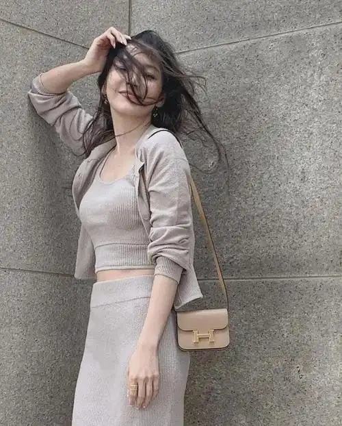 侯佩岑身材太瘦误以为是微调现在的样子变化也太大了