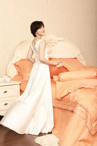 梅婷代言樱花家纺家居照呈现-品牌家纺网