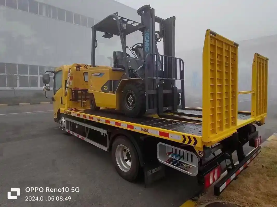 叉车专用,新品推荐:蓝牌叉车专用清障车,新款驾驶室,汉德车桥,法士特