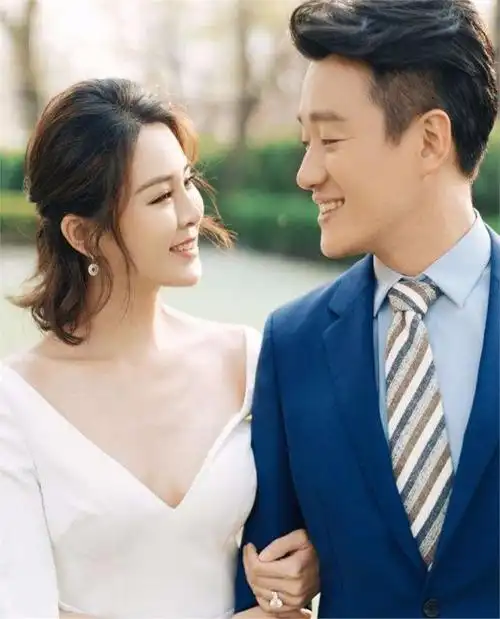 这一年!45岁的佟大为,给娱乐圈的"邓超们"好好上了一课