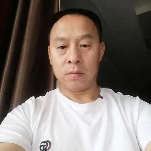 50岁离异男征婚照片(id:4871250)_重庆重庆征婚交友_我主良缘网