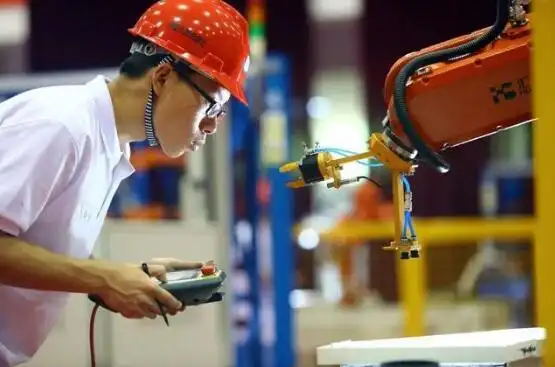 技能人才再次吃香我国新增特级技师岗位等级