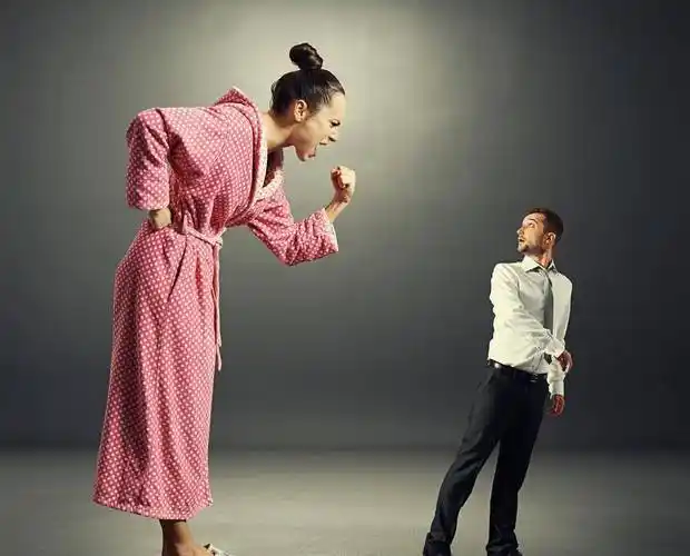 但也不是绝对的,我身边有个朋友,夫妻两个都是高个子,结果孩子却很矮