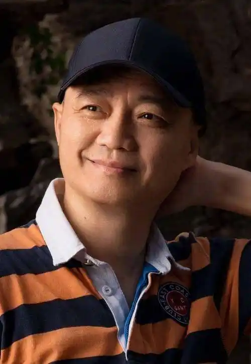 前的慈善清单,接下来该是冯导摸着良心说的时候了吧_明星_张国立_好事