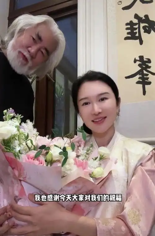 张纪中妻子回应怀四胎:我国老龄化比较严重,要为社会做贡献 -zaker