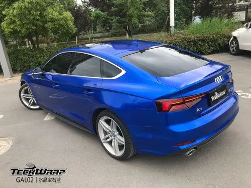奥迪a5汽车改色贴膜teckwrap美国秃鹰gal02水晶宝石蓝