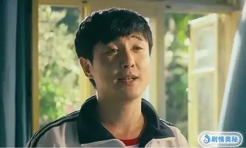 说起来现在倒是有不少演员来自于别的舞台,就比如说是沈腾吧,相信大家