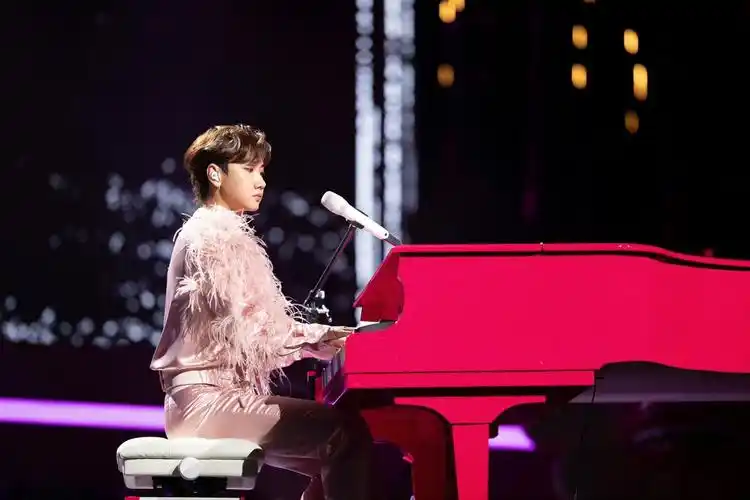 汪苏泷北京演唱会顺利启航,世纪派对盛夏狂欢 - acfun弹幕视频网