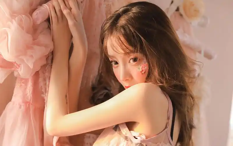 梦幻少女唯美写真高清电脑桌面壁纸