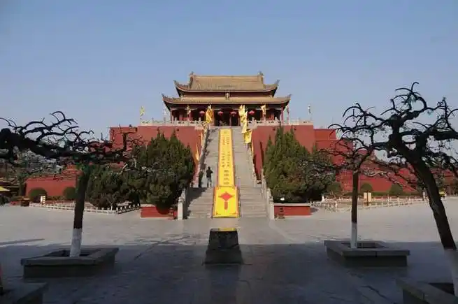 北宋皇宫遗址的发现,拉开了北宋东京城考古工作的帷幕.