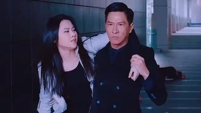 使徒行者:有哪个老板,不喜欢这样的美女保镖,不仅漂亮还能干