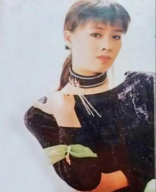 年轻时候的天后那英