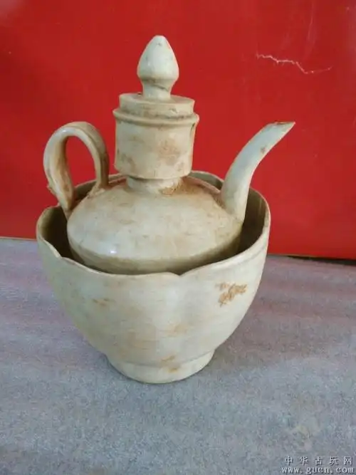 影青莲花温酒壶